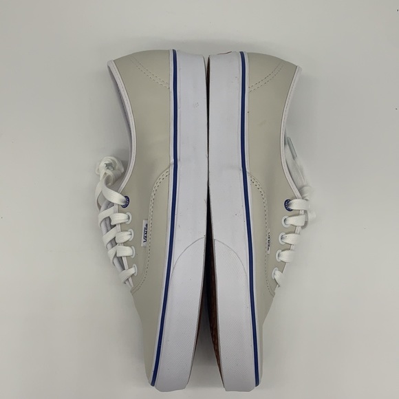 Authentic - Picture 7 of 9